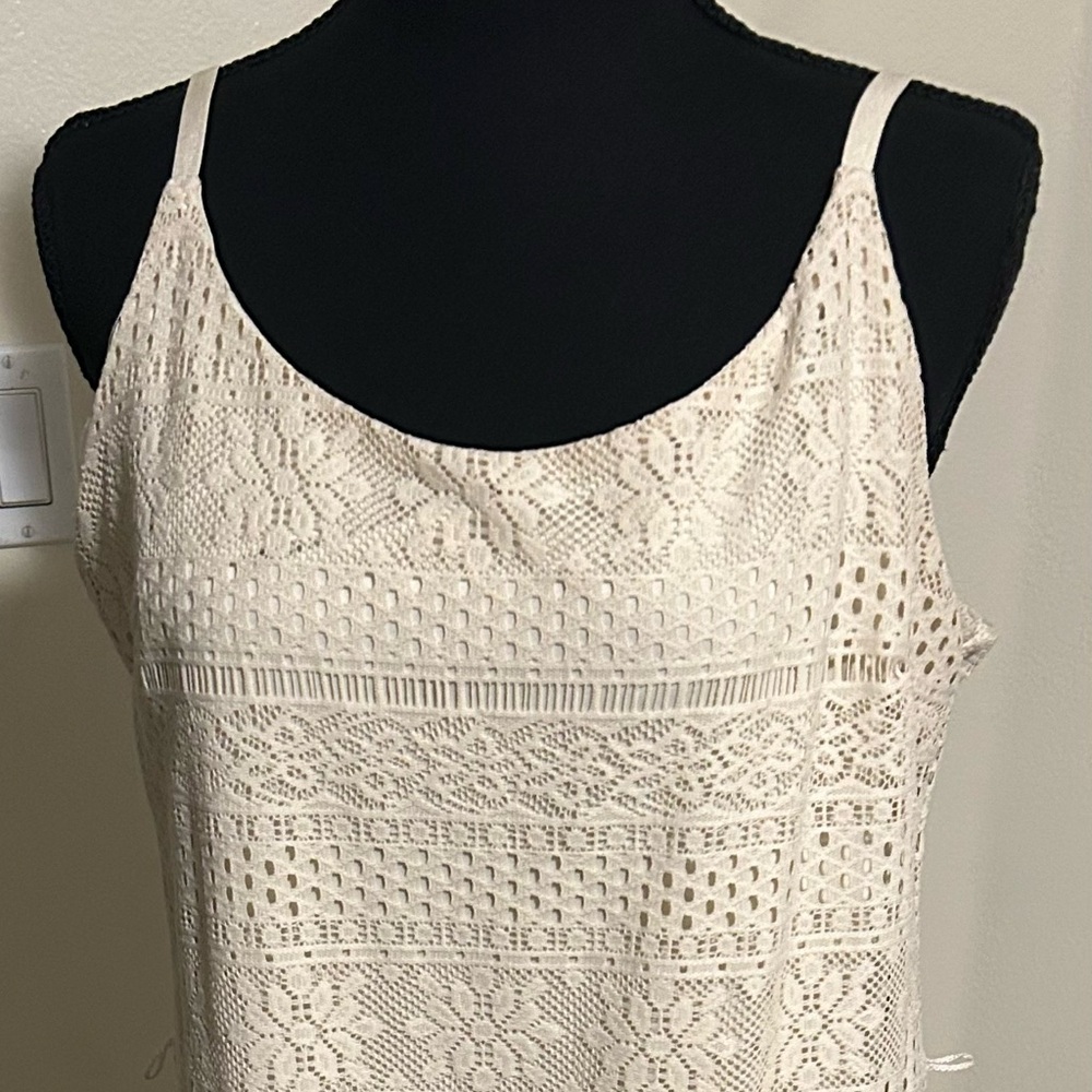 Beautiful crème colored dress size X-Large